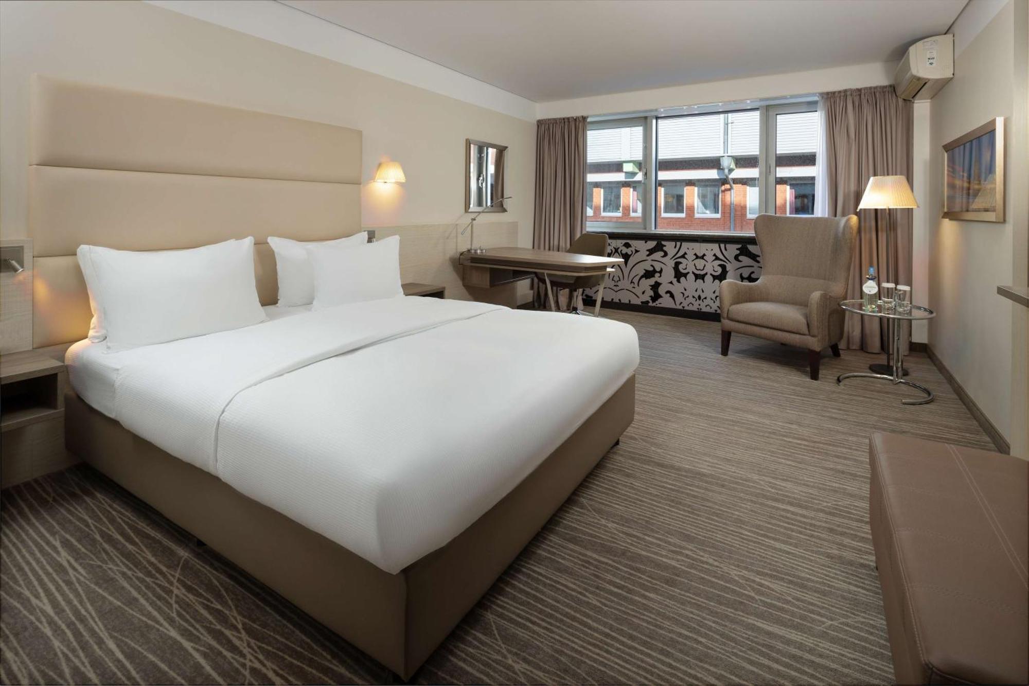 Doubletree By Hilton Schweizerhof Hotel