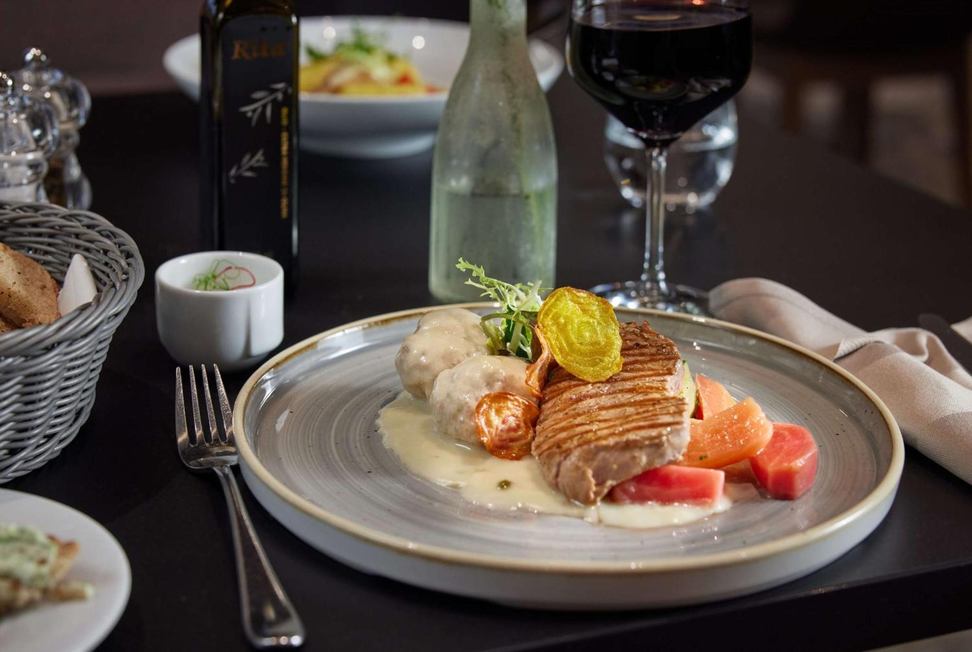 Doubletree By Hilton Schweizerhof Hotel Hannover